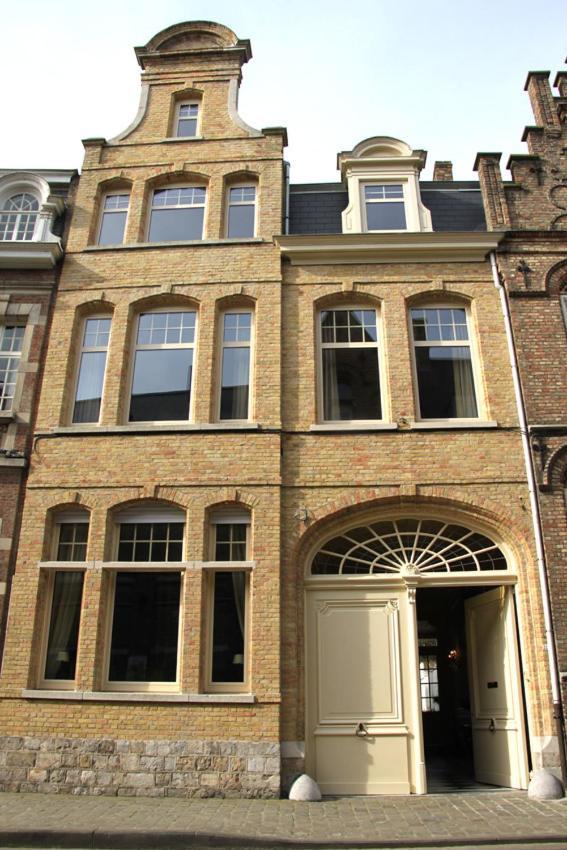 La Porte Cochere Ypres Exterior foto